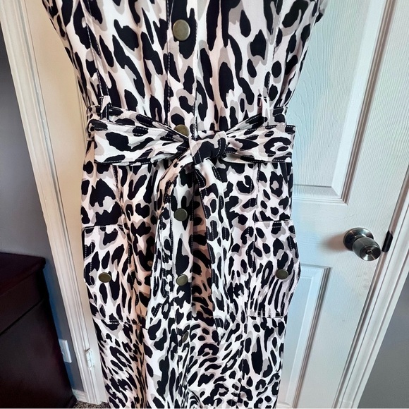 Calvin Klein Animal Print Sleeveless Belted Snap Front Dress Women’s Size 12 - Picture 3 of 13